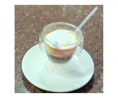 Café bombón (Leche condensada, café, crema, licor Santa Teresa) - 1