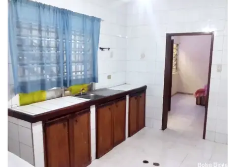 Acogedora Casa en Venta, en El Limón, Maracay - 3/3